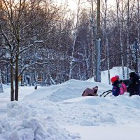 С коляской между сугробами! :: Владимир 