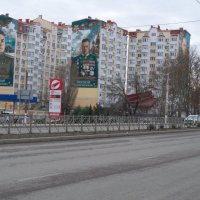 Симферополь,проспект Победы :: Валентин Семчишин Симферополь,проспект Победы :: Валентин Семчишин