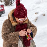 Воробьиная Мама. :: Анатолий. Chesnavik.