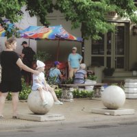 Девочка на шаре :: Сергей Царёв