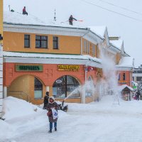 Был снегопад. :: Анатолий. Chesnavik.