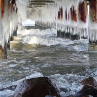 Море, волны, сосульки :: Рита Симонова Море, волны, сосульки :: Рита Симонова