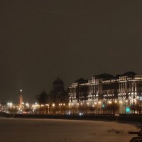 Наб. Макарова :: Андрей 