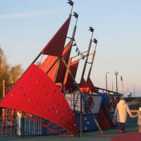 на набережной :: Елена Шаламова