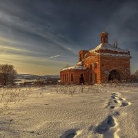 ... и еще из зимних покатушек по Тульской области, январь, церковь Бориса и Глеба, Поречье, Дубенски :: Дмитрий Сундеев