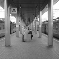 На платформе Ростокино :: Дмитрий Никитин