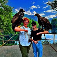 ДЕВУШКИ   С   ПТИЧКАМИ :: Анатолий Малобродский