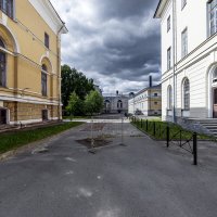 Просто петербургские дворы :: Евгений 