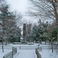 Семинарский сквер в Симферополе :: Валентин Семчишин