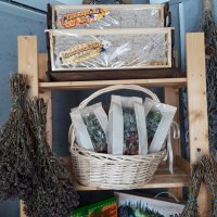 Этажерка :: Венера Чуйкова