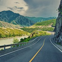 НА ЧУЙСКОМ ТРАКТЕ. По Алтаю 94. :: Виталий Половинко