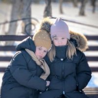 Милые сестрички :: Андрей Хлопонин