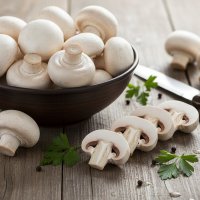 Шампиньоны продлевают молодость :: Валерий Иванович Шампиньоны продлевают молодость :: Валерий Иванович