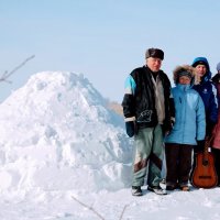 Построили снежную хижину :: Георгиевич Построили снежную хижину :: Георгиевич