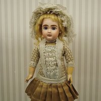 Кукла. 1890 г. Франция :: Лидия Бусурина