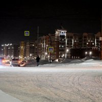 Ночь на окраине города. :: ВикТор Быстров