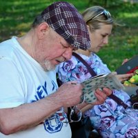 У каждого поколения свои источники информации. :: Михаил Курзанцев