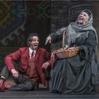 Актёры Александр Муравицкий в роли Акопа и з. а. России Валентина Виноградова в роли Сары. :: Александр Максимов