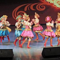 Танец "Ладушки" :: Ната57 Наталья Мамедова