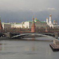 Вид на Кремль и на Москва-реку c Патриаршего моста :: Тимур Кострома ФотоНиКто Пакельщиков