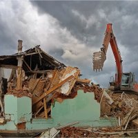 Эстетика разрушения :: Александр Лебедев