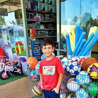 У   МАГАЗИНА :: Анатолий Малобродский