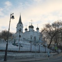 Центр Москвы. Церковь Владимира Равноапостольного в Старых Садах :: Лютый Дровосек