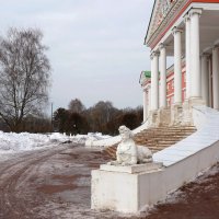 Март в Кусково :: Татьяна Тюменка