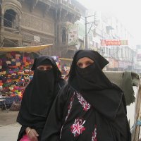 Девушки из всемирного халифата. :: unix (Илья Утропов)