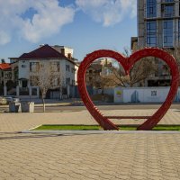 Сердце Актау :: Анатолий Чикчирный