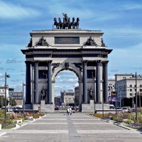 Триумфальная арка :: Валерий Судачок
