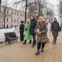 По Весеннему Буьвару :: юрий поляков
