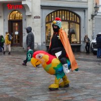 Далеко сейчас не езди, лучше к нам.. :: Aida10 