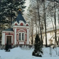 Часовня в честь 300-летия Дома Романовых. :: Татьяна Помогалова