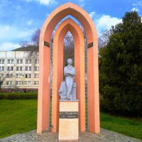 Керчь. Памятник Александру Сергеевичу Пушкину. :: Пётр Чернега