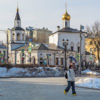 Городская Зарисовка :: юрий поляков