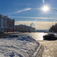 В центре Нижнего Новгорода :: Александр Синдерёв