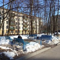 Март в городе :: Андрей Лукьянов