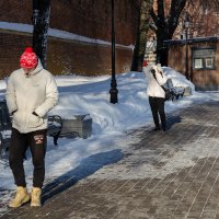 Прогулка около Нижегородского Кремля :: Александр Синдерёв