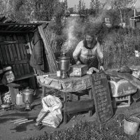 Почём  пирожки. :: Владимир Гришин