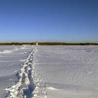 Тропа превратилась в след в след,сел и запасной аккумулятор,дальше не пошел :: Сергей Цветков