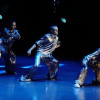 танец :: Дмитрий Потапов