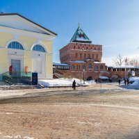 Вид на Дмитриевскую башню в Кремле :: Александр Синдерёв