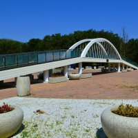 Керчь. Инсталляция "Крымский мост". :: Пётр Чернега