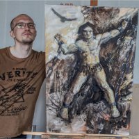 Художник Евгений Бижганов в мастерской. 2016 :: Александр Максимов