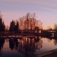 Вечер на реке Тихвинка :: Сергей Кочнев
