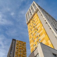 Высотные дома :: Александр Синдерёв