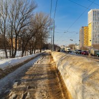 Весенний городской пейзаж :: Александр Синдерёв