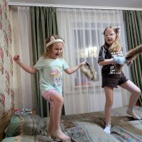 Веселье девчонок :: Андрей Хлопонин