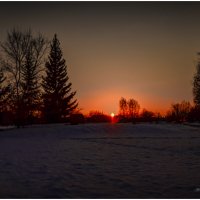 Красивый закат. :: Михаил К